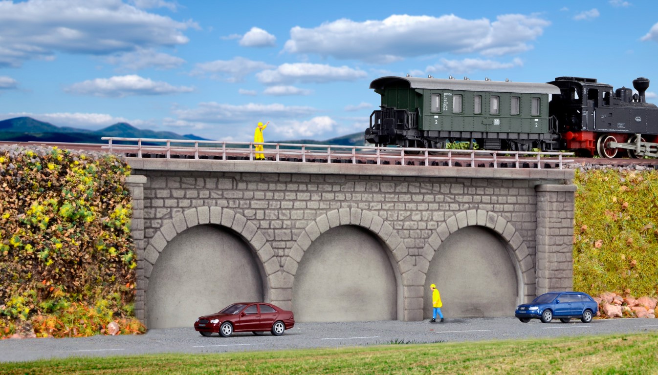 Kibri 37670 - N/Z Gemauerter Bahndamm, eingleisig